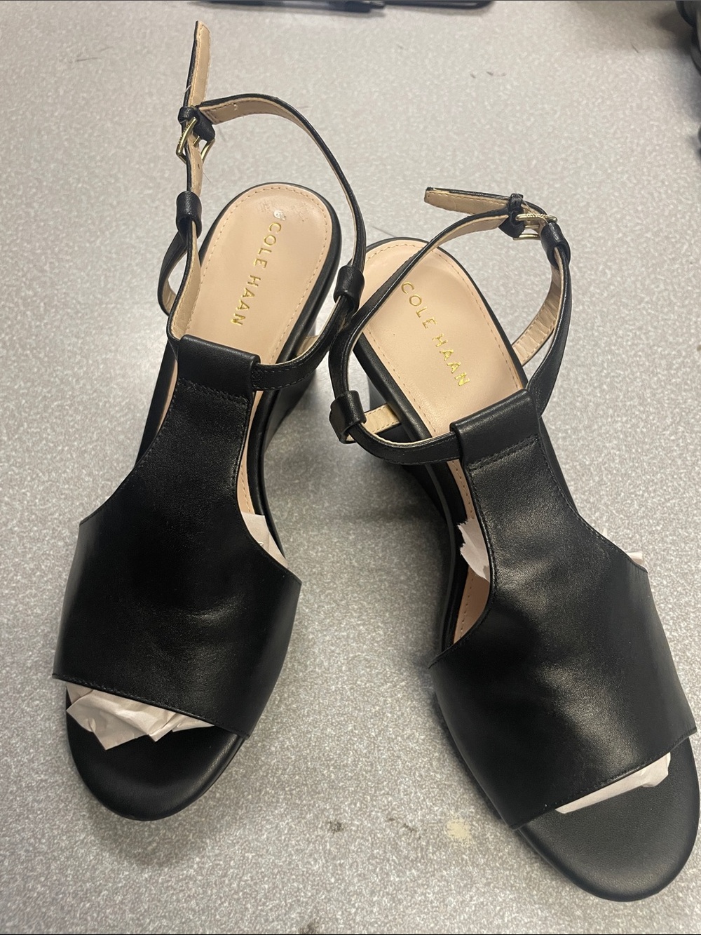 Cole Haan Black Leather Open-Toe T-Strap Sandals 3” heels